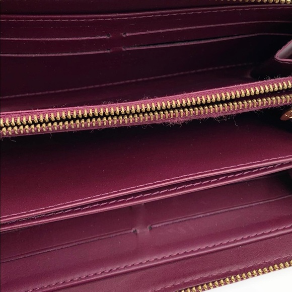 $5️⃣8️⃣9️⃣Zippy Wallet Monogram Vernis Leather - Picture 6 of 8